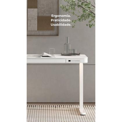 Imagem de Mesa Escritório 114,8cm com Regulagem de Altura Elétrica e USB Musa