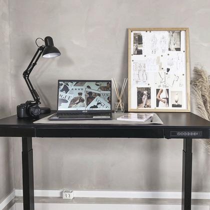 Imagem de Mesa Escritório 114,8cm com Regulagem de Altura Elétrica e USB Musa