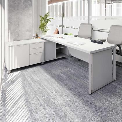 Imagem de Mesa Executiva 2,00m c/ Armário Lateral e Cx de Tomadas F5