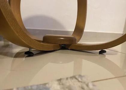 Imagem de Mesa Lateral Canto Cebola Laqueada Base Madeira Laminada OFF