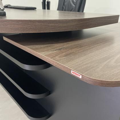 Imagem de Mesa para Escritório Presidente Tamburato 258.2 cm com 4 Gavetas e 2 Portas