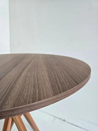 Imagem de Mesa Redonda De Jantar E Cozinha 80 Cm Pés Em Madeira