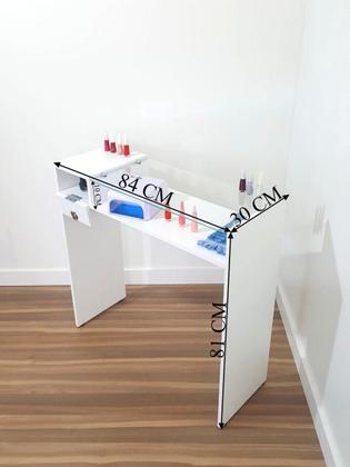 Imagem de Mesa Tampo Em Vidro Com Armário