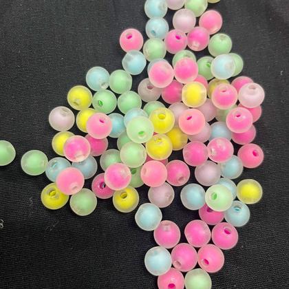 Imagem de Miçanga Colorida Bola Translucida Fosca Colorida com Miolo Candy 200un Para Fazer Pulseiras Colar