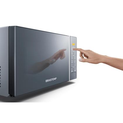 Imagem de Micro-ondas Brastemp 20 Litros Cor Inox Espelhado com Funções Pré-preparo - BMS20AR