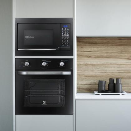 Imagem de Micro-ondas De Embutir 34 Litros Electrolux ME3EP Preto 220V
