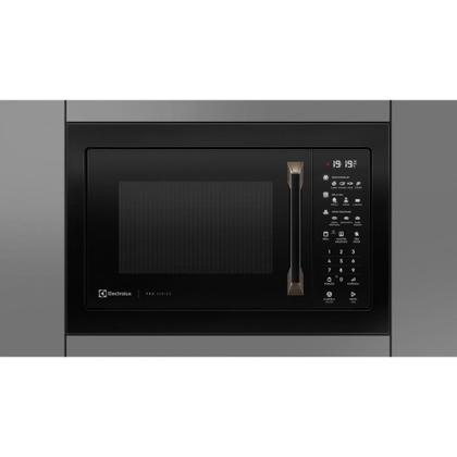 Imagem de Micro-ondas de Embutir Electrolux Pro Series com 34 Litros de Capacidade e Grill Preto - MV43T