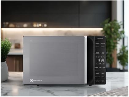 Imagem de Micro-ondas Electrolux 23L Prata Efficient ME23S
