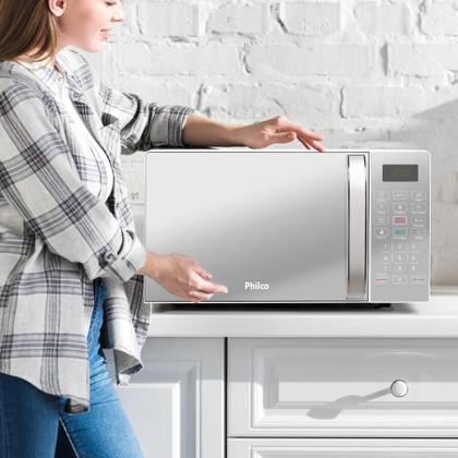 Imagem de Micro-ondas Philco Pmo123 Capacidade 20 Litros 1100w Branco Espelhado Função Tira Odor 220V