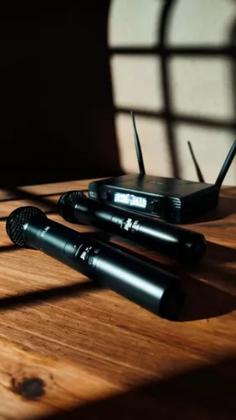 Imagem de Microfones Dylan UDX-02 Multi Dinâmico Cardioide Preto Sem Fio