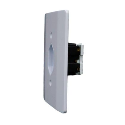 Imagem de Millenium Tomada 2P+T 10A Com Placa Vertical BR Mectronic