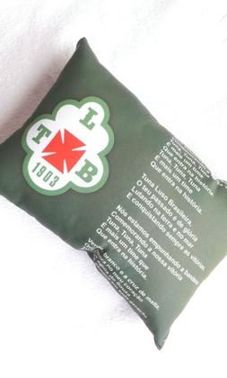 Imagem de Mini almofada com escudo e hino do seu time do coração