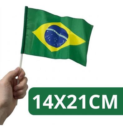 Imagem de Mini Bandeirinha Bandeira Com 10 Unidade Brasil Mão 14x21cm Verde Branco Azul Amarelo