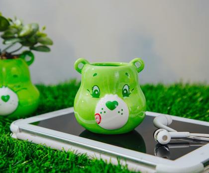 Imagem de Mini caneca Silver Buffalo Care Bears Good Luck Bear Ceramic 90 ml