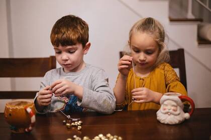 Imagem de Mini Craft Jingle Bells BetterJonny de 10 mm com armazenamento de 600 unidades