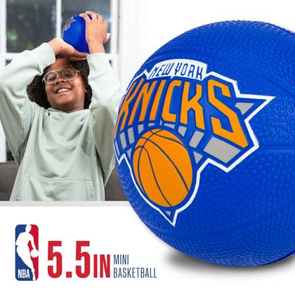 Imagem de Mini espuma de basquete Franklin Sports NBA New York Knicks