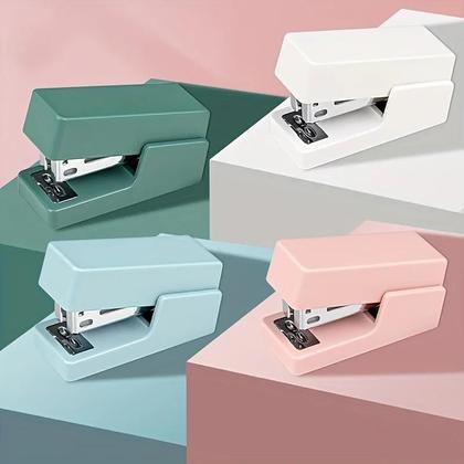 Imagem de Mini Grampeador Portátil com 24/6 e 26/6 Grampos - Ideal para Ligação de Papéis
