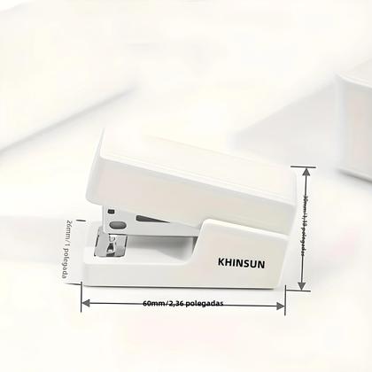 Imagem de Mini Grampeador Portátil com 24/6 e 26/6 Grampos - Ideal para Ligação de Papéis