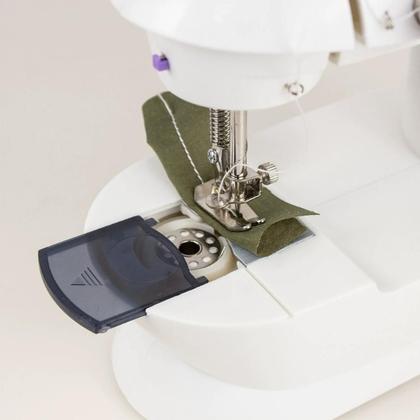 Imagem de Mini Máquina De Costura Countertech Portátil Branca 110v/220