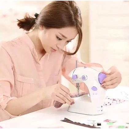 Mini máquina de costura portátil, kit eletrônico com pedal de luz noturna e linha reta, assistente doméstico - MINI COSTURA Imagem de Mini máquina de costura portátil, kit eletrônico com pedal de luz noturna e linha reta, assistente doméstico