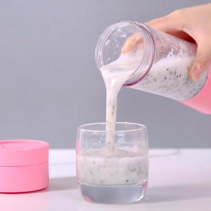 Imagem de Mini Mixer Portátil Rosa para Suco e Vitaminas