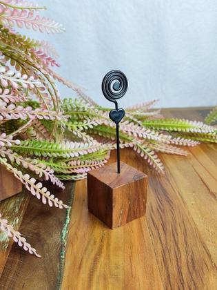 Imagem de Mini Porta Retrato Espiral Madeira e Plástico Lembrancinha