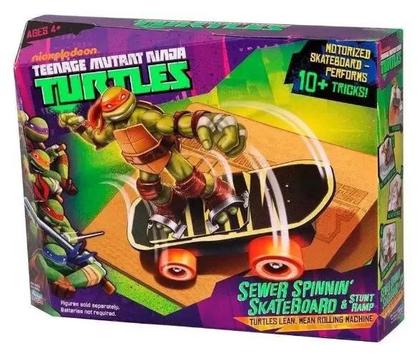 Imagem de Mini Skate De Fricção Com Rampa Para Manobras E Suporte Para Bonecos - Tartarugas Ninja - Ninja Battle Boost - Multikids
