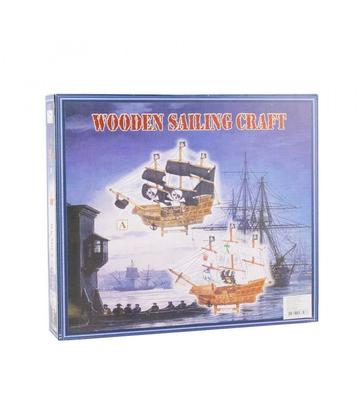 Imagem de Miniatura Barco Navio Veleiro Madeira Escudos Vela Canhão Pirata 28.5x7x33cm