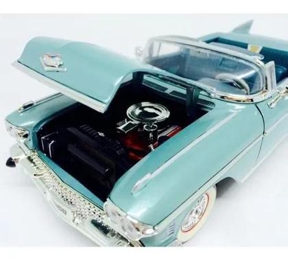 Miniatura Cadillac Eldorado Biarritz 1958 Verde Yatming 1/18
