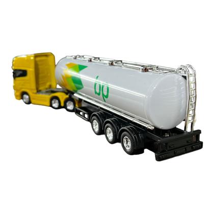 Imagem de Miniatura Caminhão Scania Amarelo Tanque Branco Welly 1:64