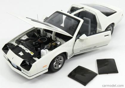 Miniatura Chevrolet Camaro Iroc-Z 1985 Sun Star 1/18 Metal