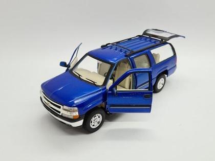 Miniatura Chevrolet Suburban Lt 2000 Metal 1:24 - Welly