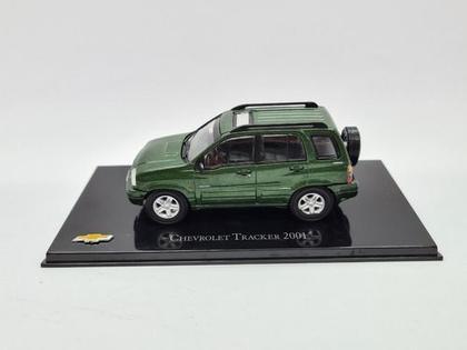 Imagem de Miniatura Chevrolet Tracker 2001 Verde Metal Escala 1:43