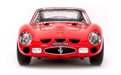 Miniatura Ferrari 250 Gto Vermelha Burago 1/18 - Carrinhos e