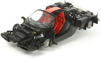 自動車 TAMIYA  ENZO FERRARI Miniatura Ferrari Enzo Tamiya Escala 1/12 Metal Detalhado