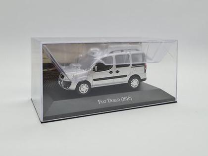 Imagem de Miniatura Fiat Doblô 2010 Prata Metal 1:43