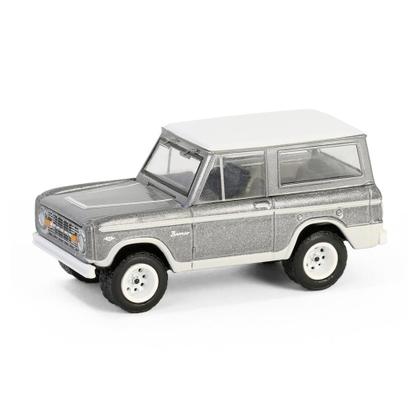 Imagem de Miniatura Ford Bronco 1967 - Counting Cars - Hollywood Série 42 - Greenlight - 1:64