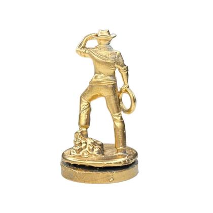 Imagem de Miniatura Religiosa Orixás E Guias Em Resina 3D Dourada 5 Cm