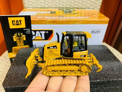 Miniatura Trator De Esteira 1/50 Cat D5K2 Detalhado - Diecast