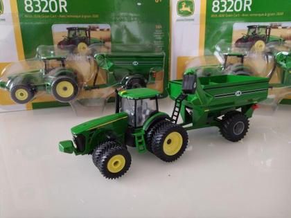 Imagem de Miniatura Trator De Grão John Deere 8320r With J&m Ertl
