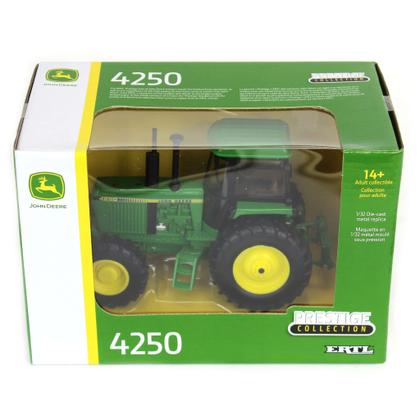 Imagem de Miniatura Trator John Deere 4250 com FWA e Cabine 1:32