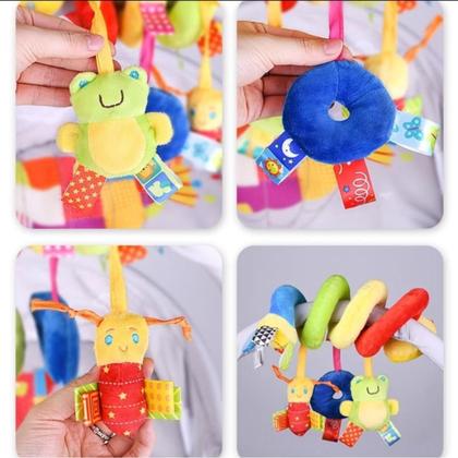 Imagem de Móbile Centopeia Espiral Bebe Carrinho Com Chocalho Diversao Cor Amarelo