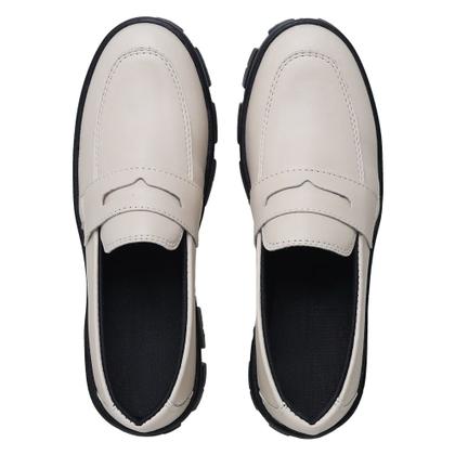 Imagem de Mocassim Casual Yoyo Store com Sola Borracha Tratorada e Detalhe em Tira