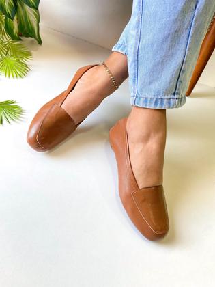 Imagem de Mocassim Feminino Caramelo Couro Legítimo Sapatilha Bico Quadrado Marrom Marca Nilza Camargos