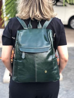 Imagem de Mochila Bolsa De Couro Legítimo Antifurto  Viagem Cor Verde 