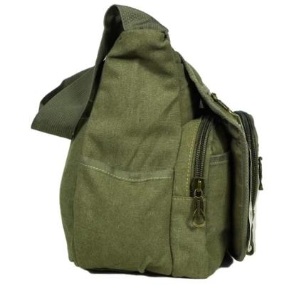 Imagem de Mochila bolsa transversal de lona verde com uma alça reforçada kv5517