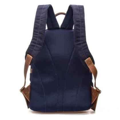 Imagem de Mochila com Alças Reguláveis e Reforçadas em Couro Legítimo