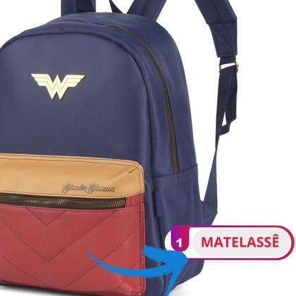 Imagem de Mochila De Costas Mulher Maravilha Pequena Passeio Casual Luxcel Bolsa Juvenil Feminina Reforçada