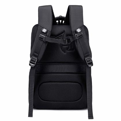 Imagem de Mochila Executiva Notebook Arctic Hunter Reforçada