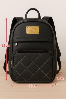 Imagem de Mochila Feminina Média material sintético Alça Ajustável Estilo Casual